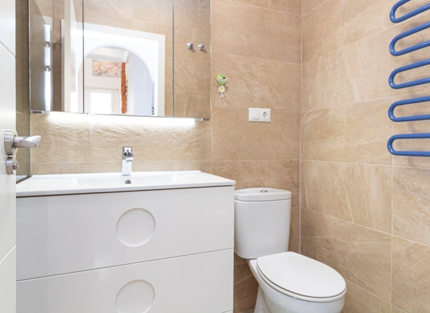 3 soverom Kjedet enebolig til salgs i La Zenia med svømmebasseng - € 312 000 (Ref: 9388825)