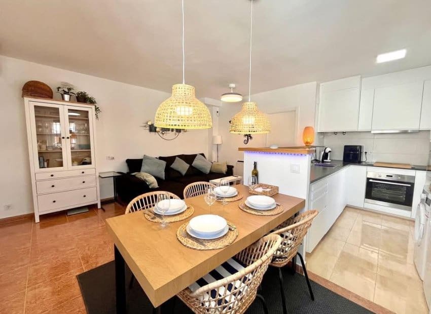 3 sypialnia Apartament na sprzedaż w Entre Naranjos z basenem - 199 900 € (Ref: 9394328)