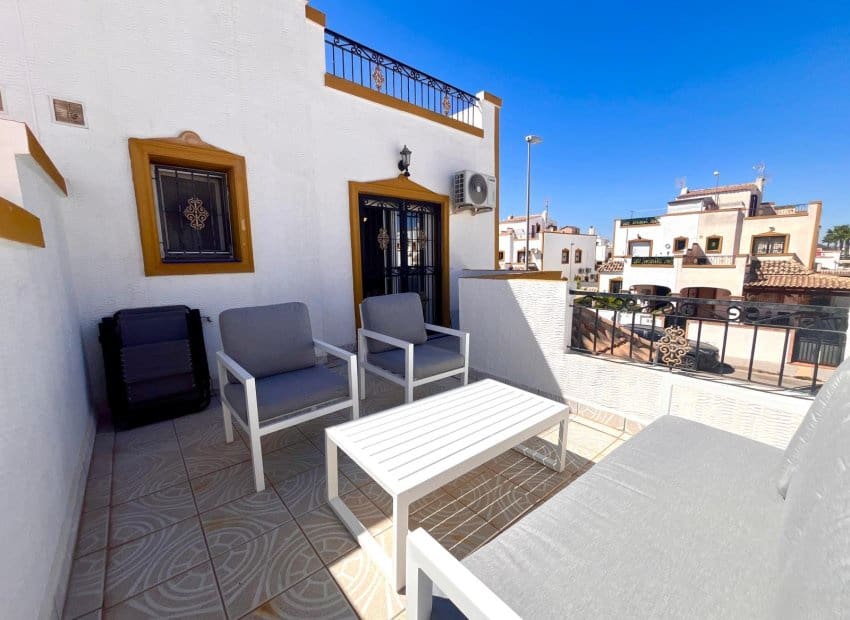 3 sypialnia Apartament na sprzedaż w Entre Naranjos z basenem - 199 900 € (Ref: 9394328)