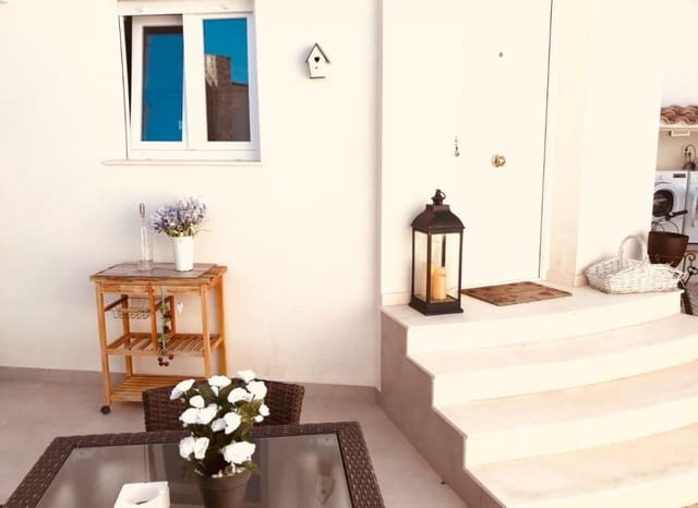 6 makuuhuone Huvila myytävänä paikassa Ciudad Quesada, Rojales mukana uima-altaan - 685 000 € (Ref: 9394329)