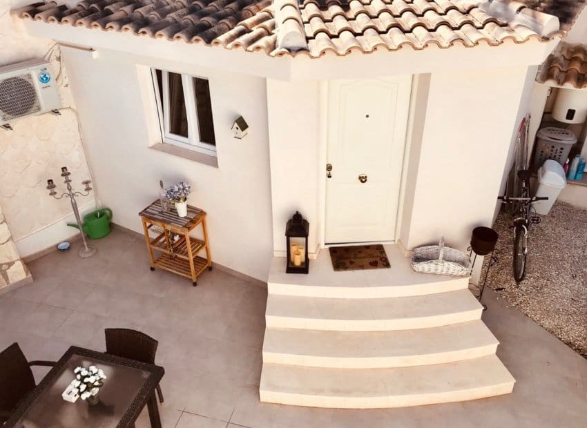 6 makuuhuone Huvila myytävänä paikassa Ciudad Quesada mukana uima-altaan - 685 000 € (Ref: 9394329)