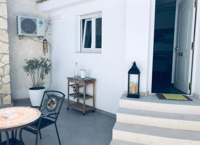 6 makuuhuone Huvila myytävänä paikassa Ciudad Quesada, Rojales mukana uima-altaan - 685 000 € (Ref: 9394329)