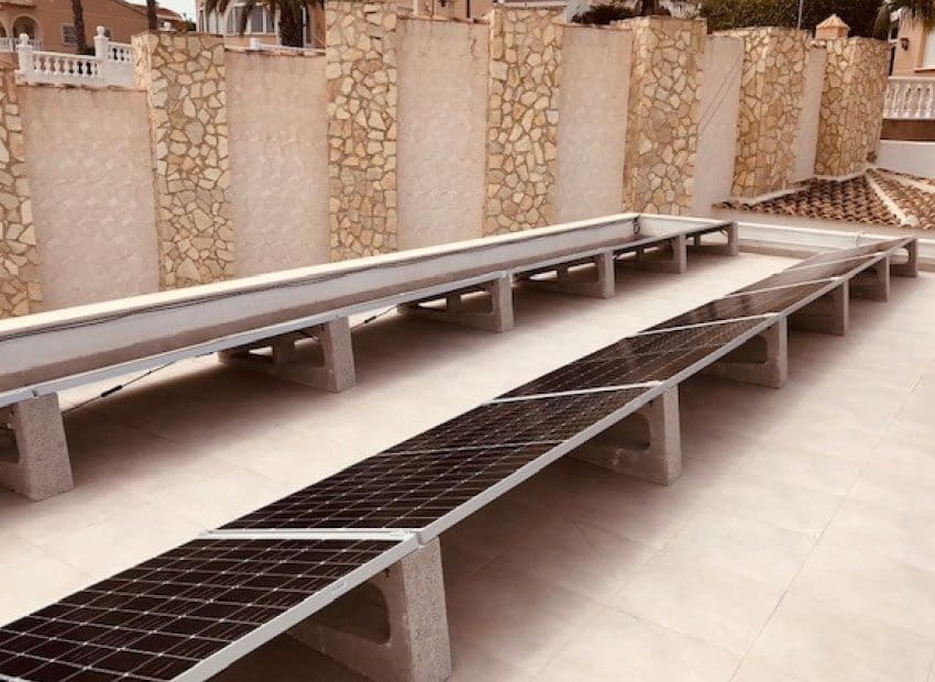 6 makuuhuone Huvila myytävänä paikassa Ciudad Quesada mukana uima-altaan - 685 000 € (Ref: 9394329)