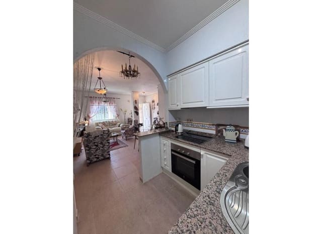 2 soverom Hus til salgs i Villamartin, Orihuela med svømmebasseng - € 164 950 (Ref: 9394330)