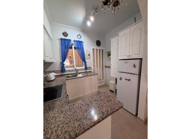 2 soverom Hus til salgs i Villamartin, Orihuela med svømmebasseng - € 164 950 (Ref: 9394330)