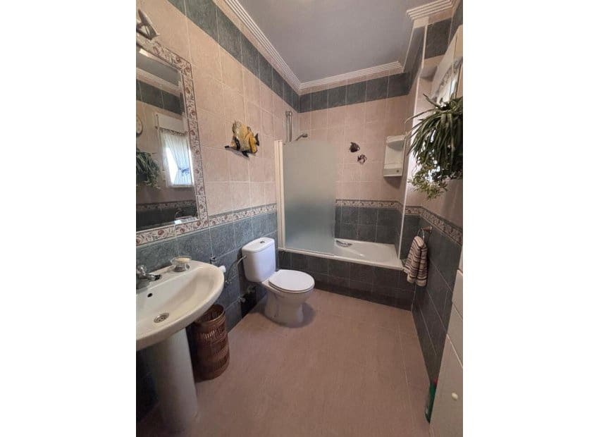 2 soverom Hus til salgs i Villamartin med svømmebasseng - € 164 950 (Ref: 9394330)