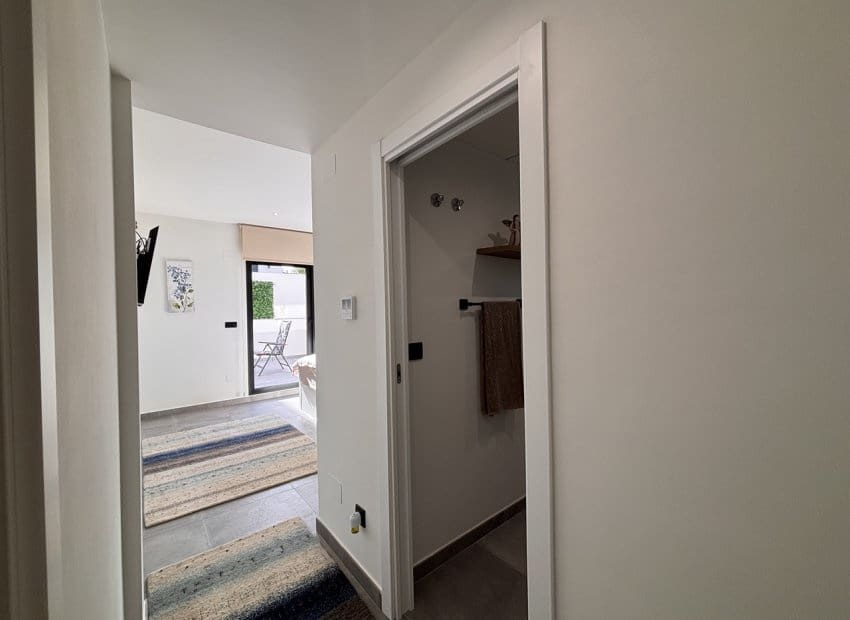 2 sovrum Villa till salu i Villamartin med pool - 434 950 € (Ref: 9394331)