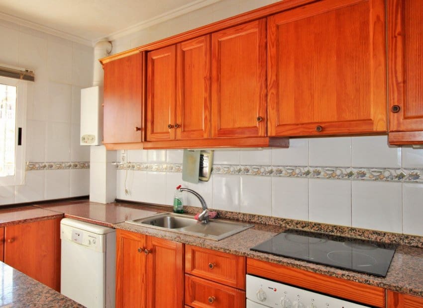 3 Zimmer Haus zu verkaufen in Villamartin mit Pool - 249.990 € (Ref: 9394333)