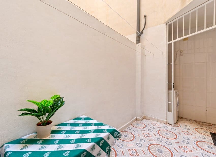 2 slaapkamer Appartement te koop in Torrevieja met zwembad - € 129.000 (Ref: 9394334)