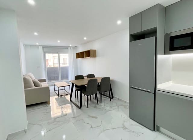 2 quarto Apartamento para venda em Centro, Torrevieja - 239 000 € (Ref: 9394335)