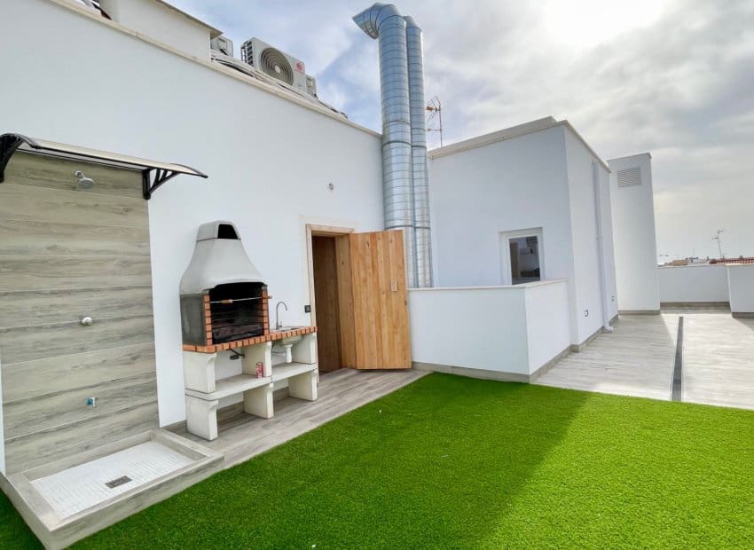 2 quarto Apartamento para venda em Torrevieja - 239 000 € (Ref: 9394335)