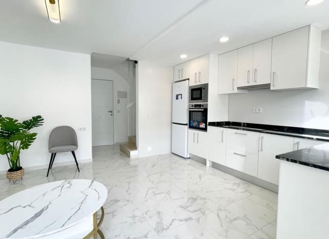 3 chambre Maison de Ville à vendre à Los Balcones - 229 000 € (Ref: 9394336)