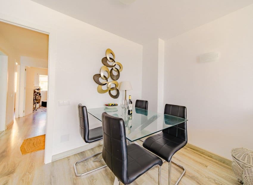 Apartamento Playa de 3 habitaciones en Torrevieja en venta - 369.000 € (Ref: 9394337)