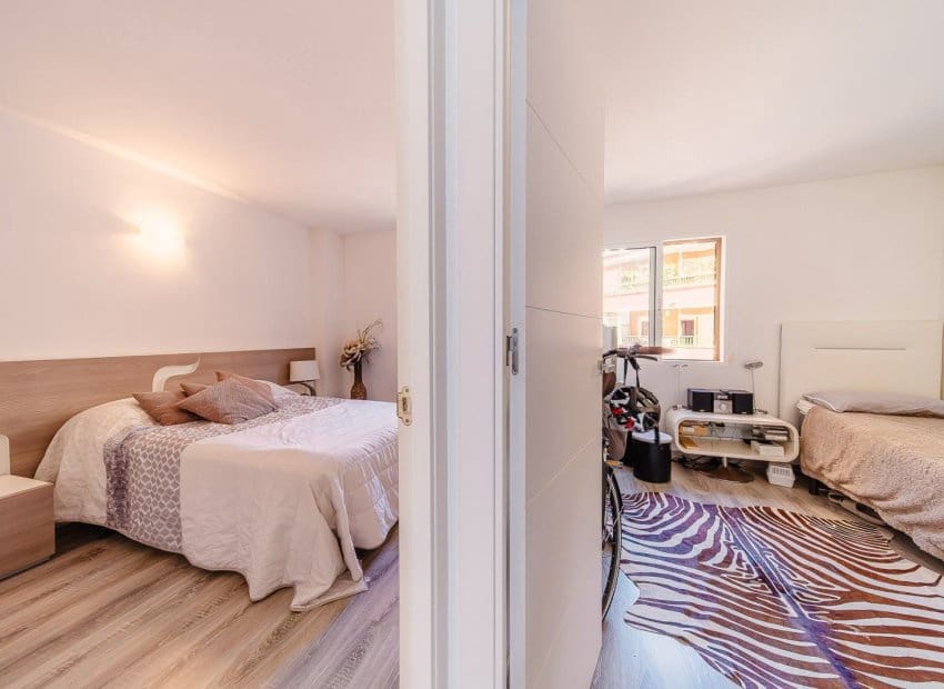 Apartamento Playa de 3 habitaciones en Torrevieja en venta - 369.000 € (Ref: 9394337)