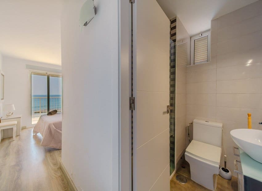 Apartamento Playa de 3 habitaciones en Torrevieja en venta - 369.000 € (Ref: 9394337)