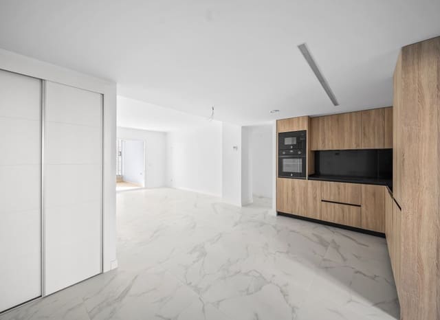 3 chambre Appartement de Plage à vendre à Punta Prima, Torrevieja avec piscine - 599 000 € (Ref: 9394339)