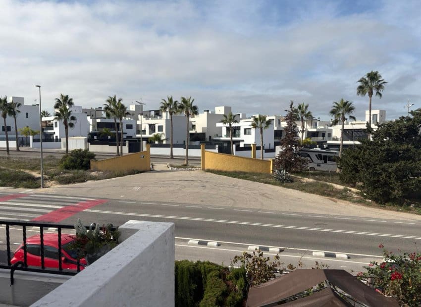 3 quarto Casa em Banda para venda em Algorfa com piscina - 220 000 € (Ref: 9394340)