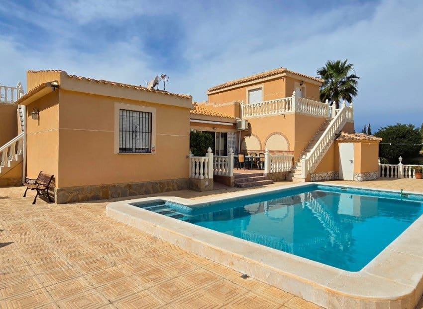 5 soverom Villa til salgs i El Chaparral med svømmebasseng - € 595 000 (Ref: 9397013)