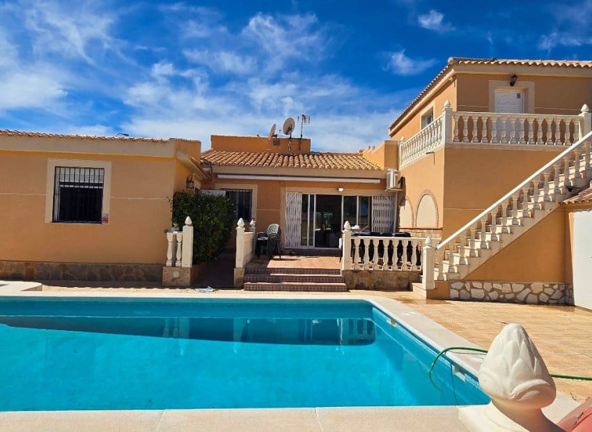 5 soverom Villa til salgs i El Chaparral med svømmebasseng - € 595 000 (Ref: 9397013)