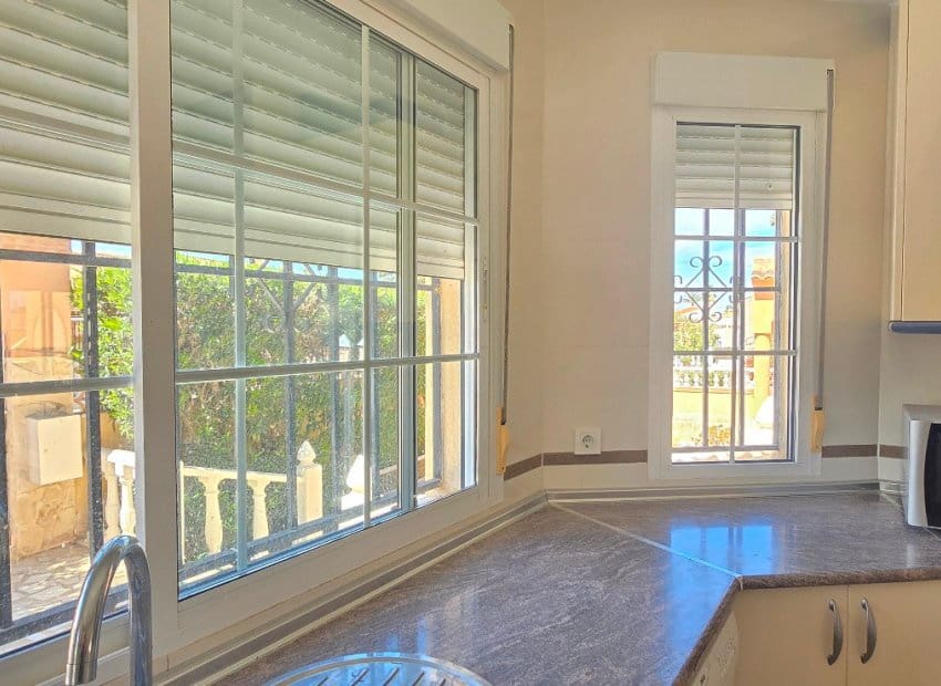 5 soverom Villa til salgs i El Chaparral med svømmebasseng - € 595 000 (Ref: 9397013)