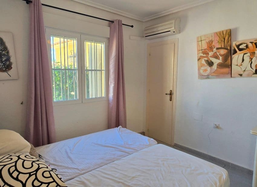 5 soverom Villa til salgs i El Chaparral med svømmebasseng - € 595 000 (Ref: 9397013)