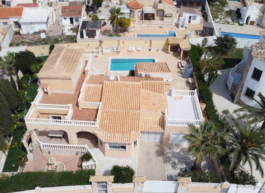 5 soverom Villa til salgs i El Chaparral med svømmebasseng - € 595 000 (Ref: 9397013)