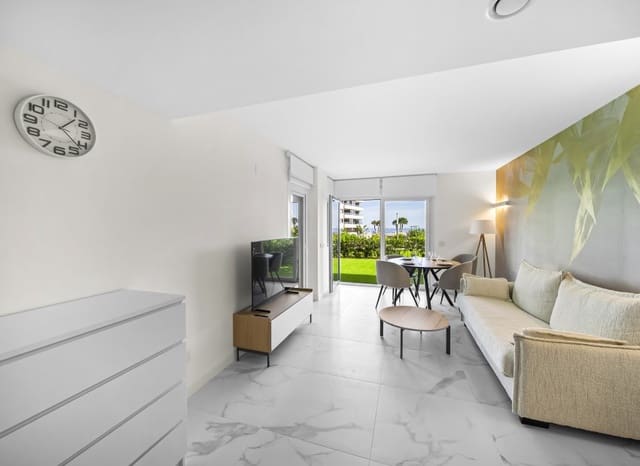 2 bedroom Beach Apartment for sale in Punta Prima, Torrevieja with pool - € 460,000 (Ref: 9397014)