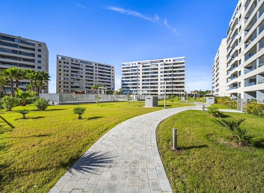 2 bedroom Beach Apartment for sale in Punta Prima with pool - € 460,000 (Ref: 9397014)