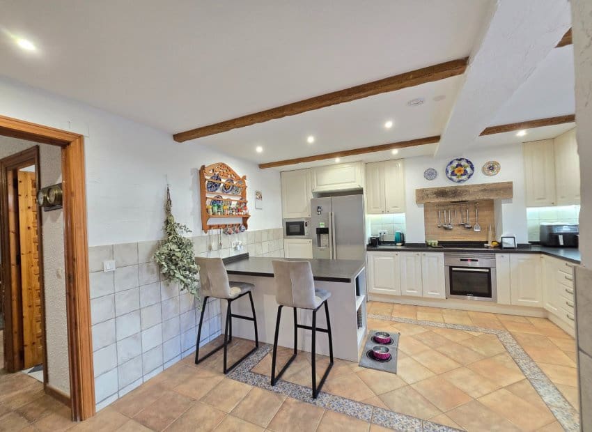 5 slaapkamer Villa te koop in Orihuela Costa met zwembad garage - € 850.000 (Ref: 9398845)