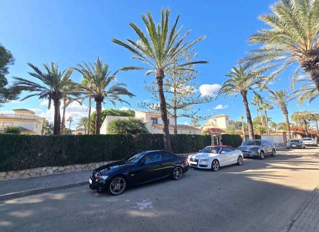 5 quarto Moradia para venda em Cabo Roig, Orihuela com piscina garagem - 850 000 € (Ref: 9398845)