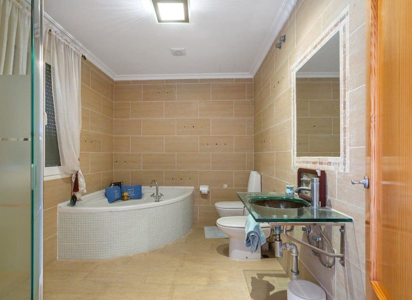 6 chambre Villa/Maison à vendre à Los Balcones avec piscine - 610 000 € (Ref: 9398847)