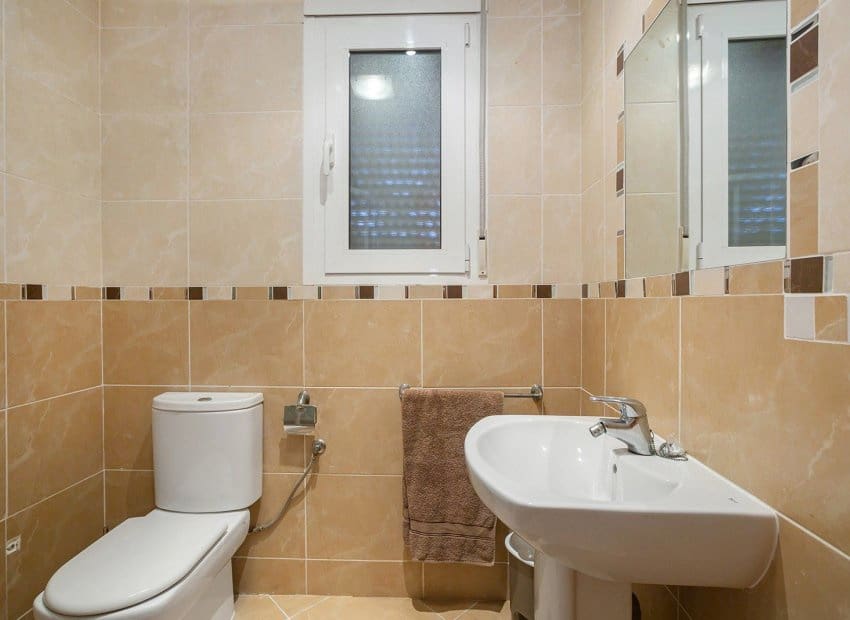 6 chambre Villa/Maison à vendre à Los Balcones avec piscine - 610 000 € (Ref: 9398847)