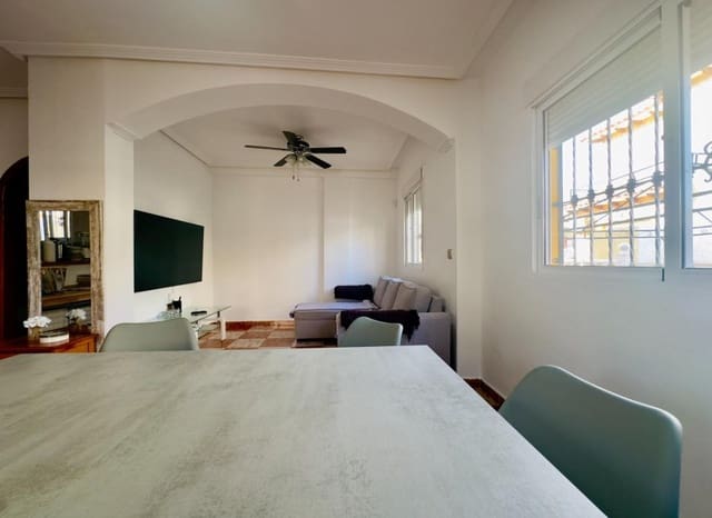 Pareado de 2 habitaciones en La Regia, Orihuela en venta con piscina - 230.000 € (Ref: 9398848)