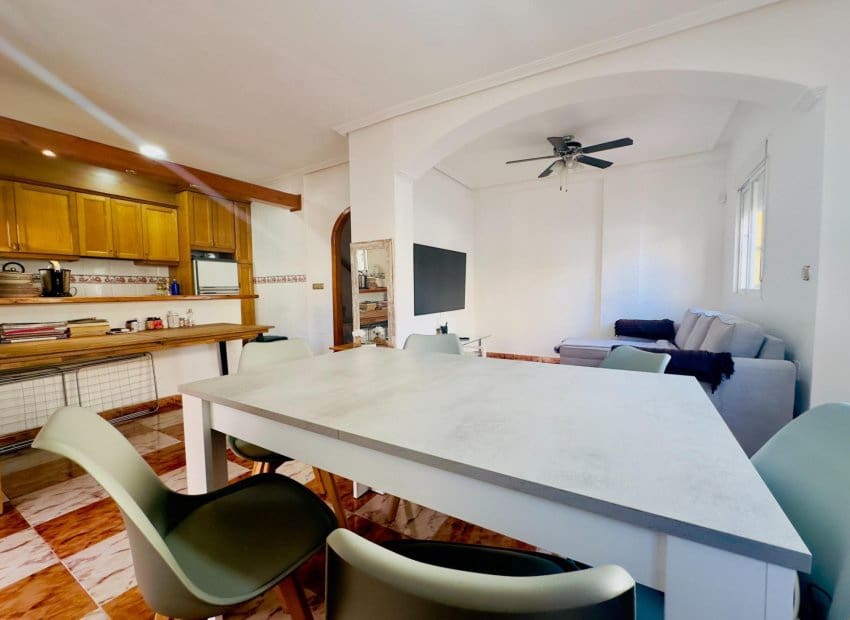 2 sovrum Semi-fristående Villa till salu i La Regia med pool - 230 000 € (Ref: 9398848)