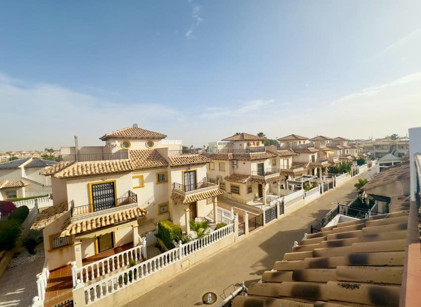 2 sovrum Semi-fristående Villa till salu i La Regia med pool - 230 000 € (Ref: 9398848)