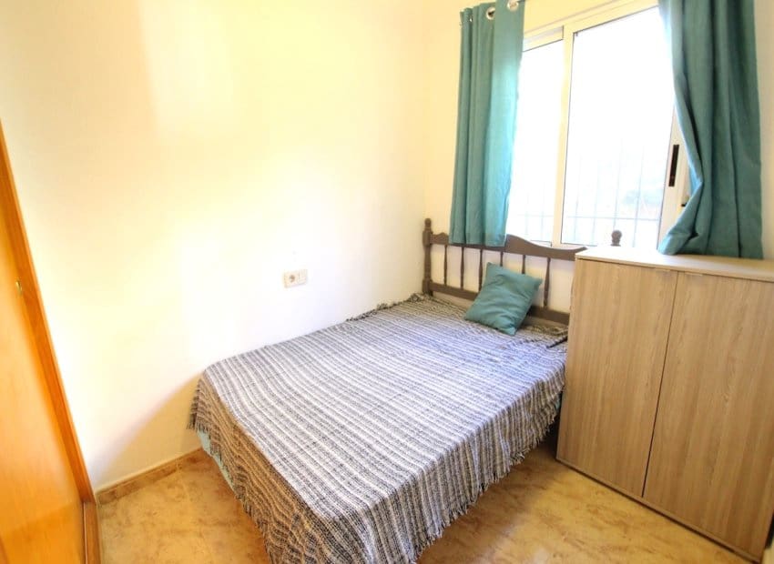 2 makuuhuone Bungalow myytävänä paikassa Los Balcones - 135 000 € (Ref: 9403692)