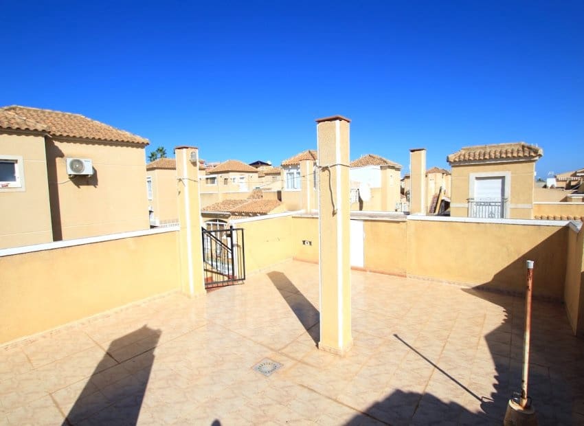 2 makuuhuone Bungalow myytävänä paikassa Los Balcones - 135 000 € (Ref: 9403692)