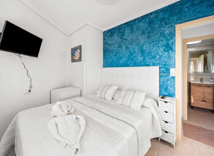 2 soveværelse Lejlighed til salg i La Mata med swimmingpool - € 172.900 (Ref: 9403694)