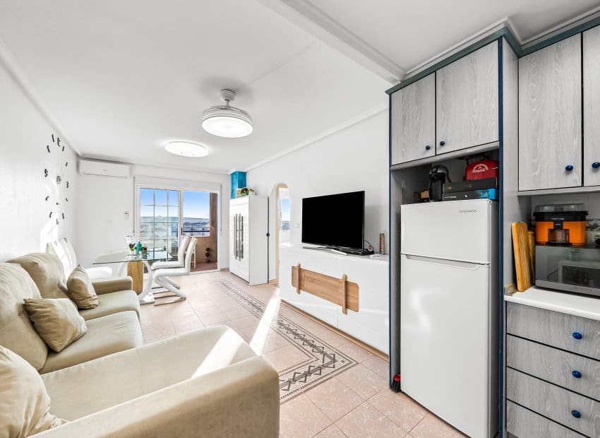 2 soveværelse Lejlighed til salg i La Mata med swimmingpool - € 172.900 (Ref: 9403694)