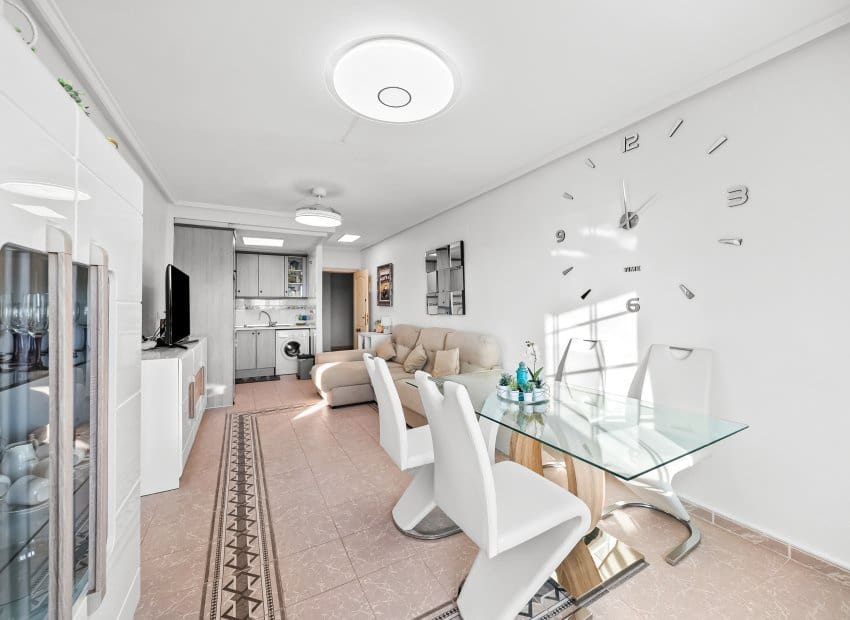 2 soveværelse Lejlighed til salg i La Mata med swimmingpool - € 172.900 (Ref: 9403694)