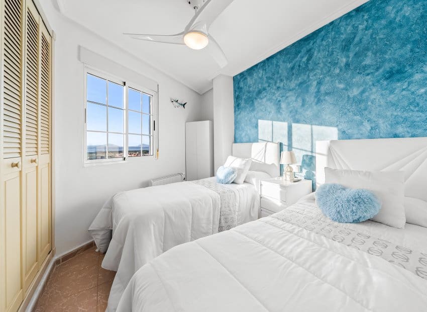 2 soveværelse Lejlighed til salg i La Mata med swimmingpool - € 172.900 (Ref: 9403694)