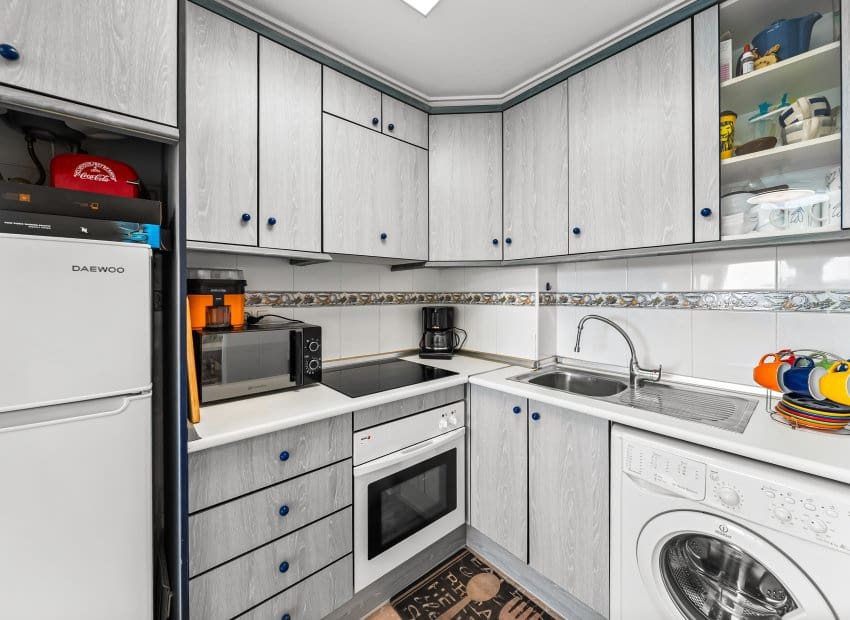 2 soveværelse Lejlighed til salg i La Mata med swimmingpool - € 172.900 (Ref: 9403694)