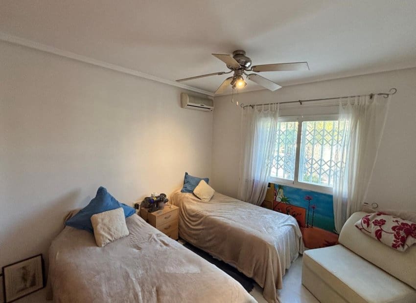 5 chambre Villa/Maison à vendre à Ciudad Quesada avec piscine - 595 000 € (Ref: 9403695)