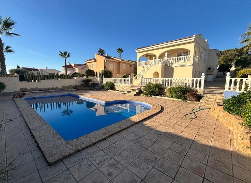 5 chambre Villa/Maison à vendre à Ciudad Quesada avec piscine - 595 000 € (Ref: 9403695)