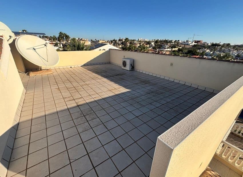 5 chambre Villa/Maison à vendre à Ciudad Quesada avec piscine - 595 000 € (Ref: 9403695)