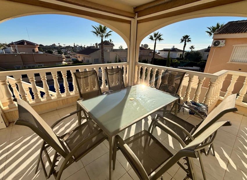 5 chambre Villa/Maison à vendre à Ciudad Quesada avec piscine - 595 000 € (Ref: 9403695)