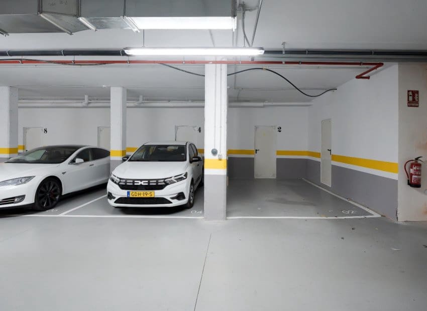 2 bedroom Apartment for sale in Orihuela Costa with pool - € 380,000 (Ref: 9403701)