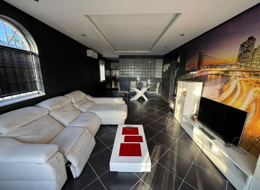 2 Zimmer Haus zu verkaufen in San Luis - 289.000 € (Ref: 9408189)