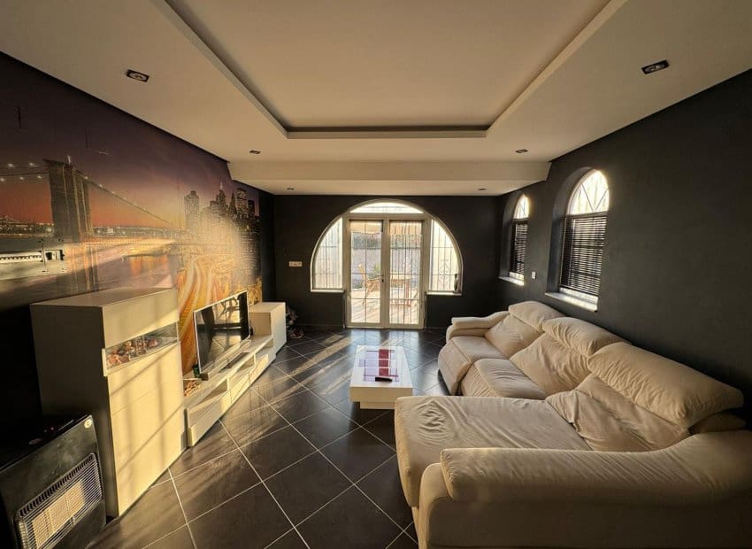 2 Zimmer Haus zu verkaufen in San Luis - 289.000 € (Ref: 9408189)