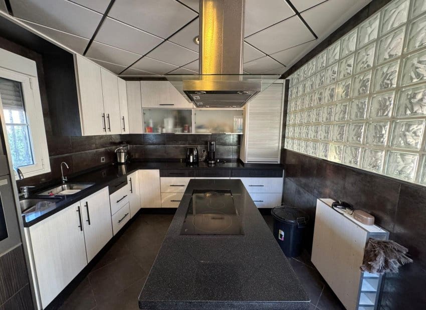 2 Zimmer Haus zu verkaufen in San Luis - 289.000 € (Ref: 9408189)